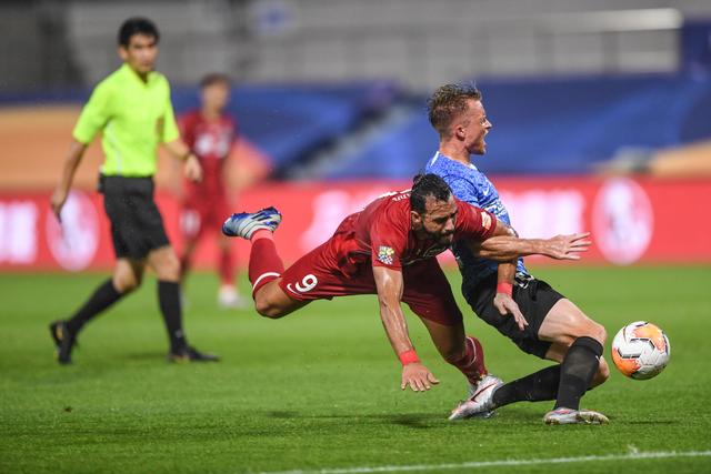 赵继伟20分周琦23+13 辽宁力克广东豪取8连胜